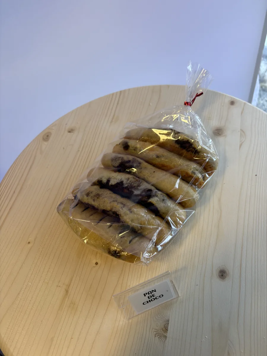Pan de Choco — soft chocolate-filled Filipino bread rolls at Bheyker's Choice NE Calgary